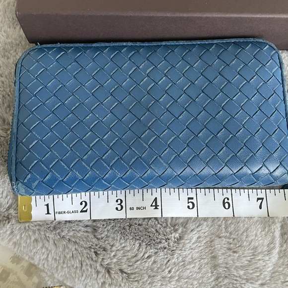 Gently used Bottega Veneta zip wallet - Picture 9 of 9